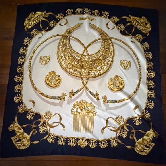 Authentic Hermès Cavaliers D’or 💯Silk Scarf.